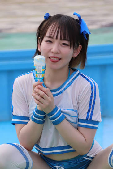 西本明纱